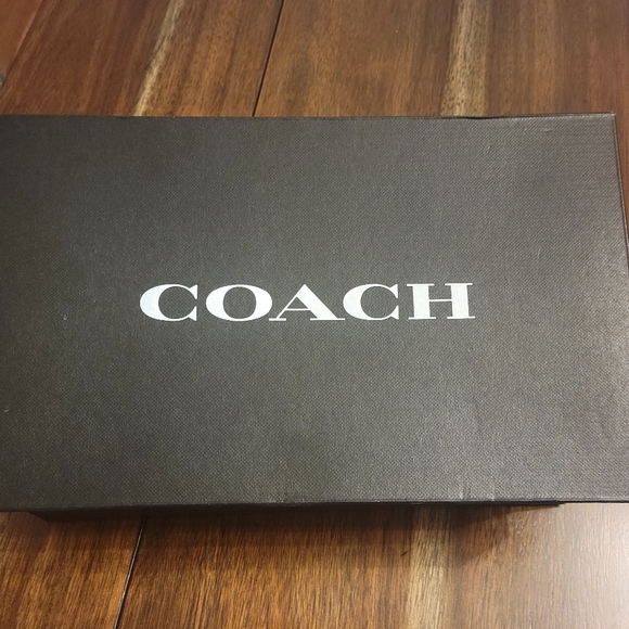 Brand new Coach Sienna Slides size 10 - Picture 3 of 9